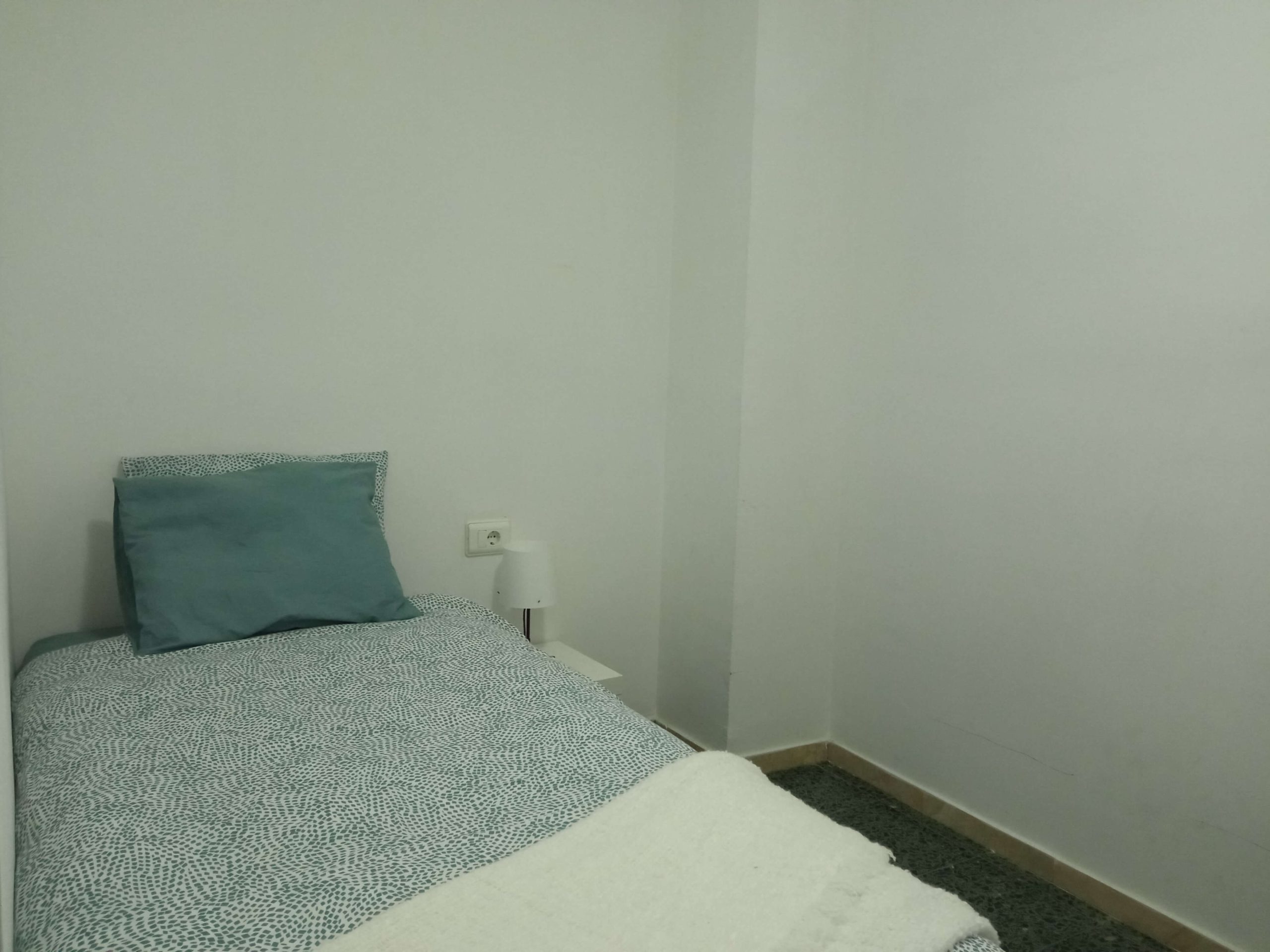 Bedroom 4 apartment for rent in valencia, guillen
