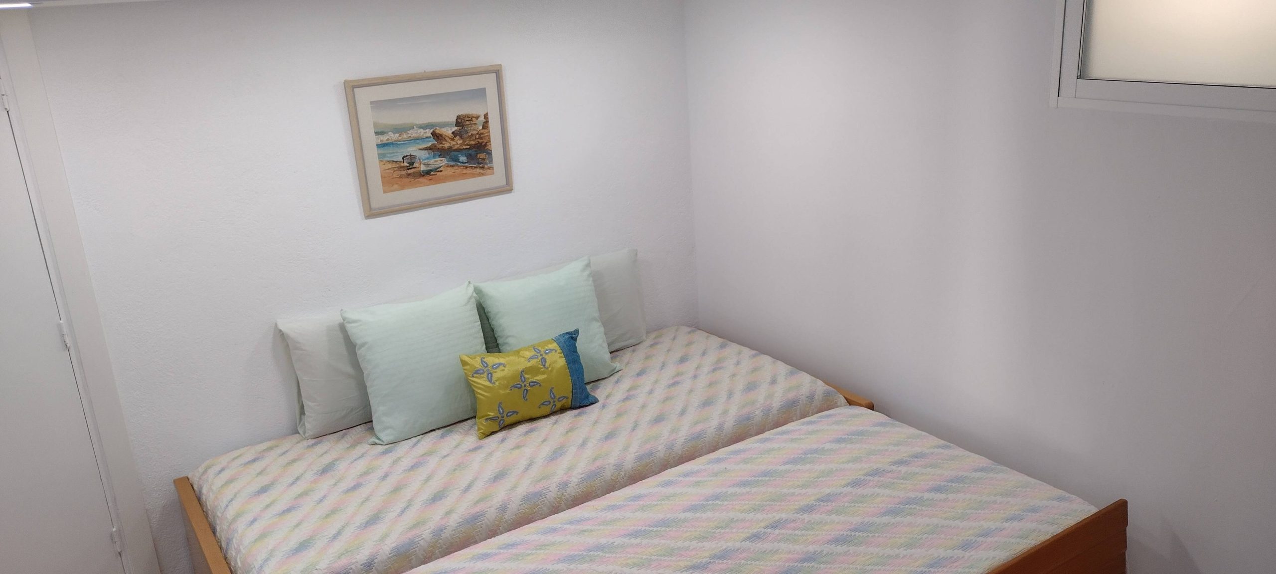 bedroom 2 in house for rent in can carreres