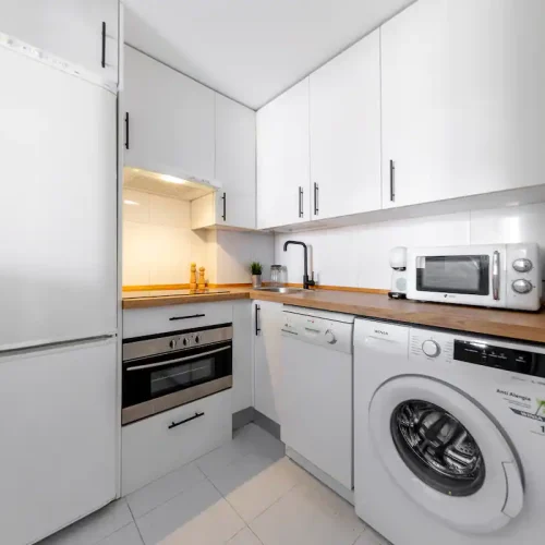 kitchen apartment for rent in madrid