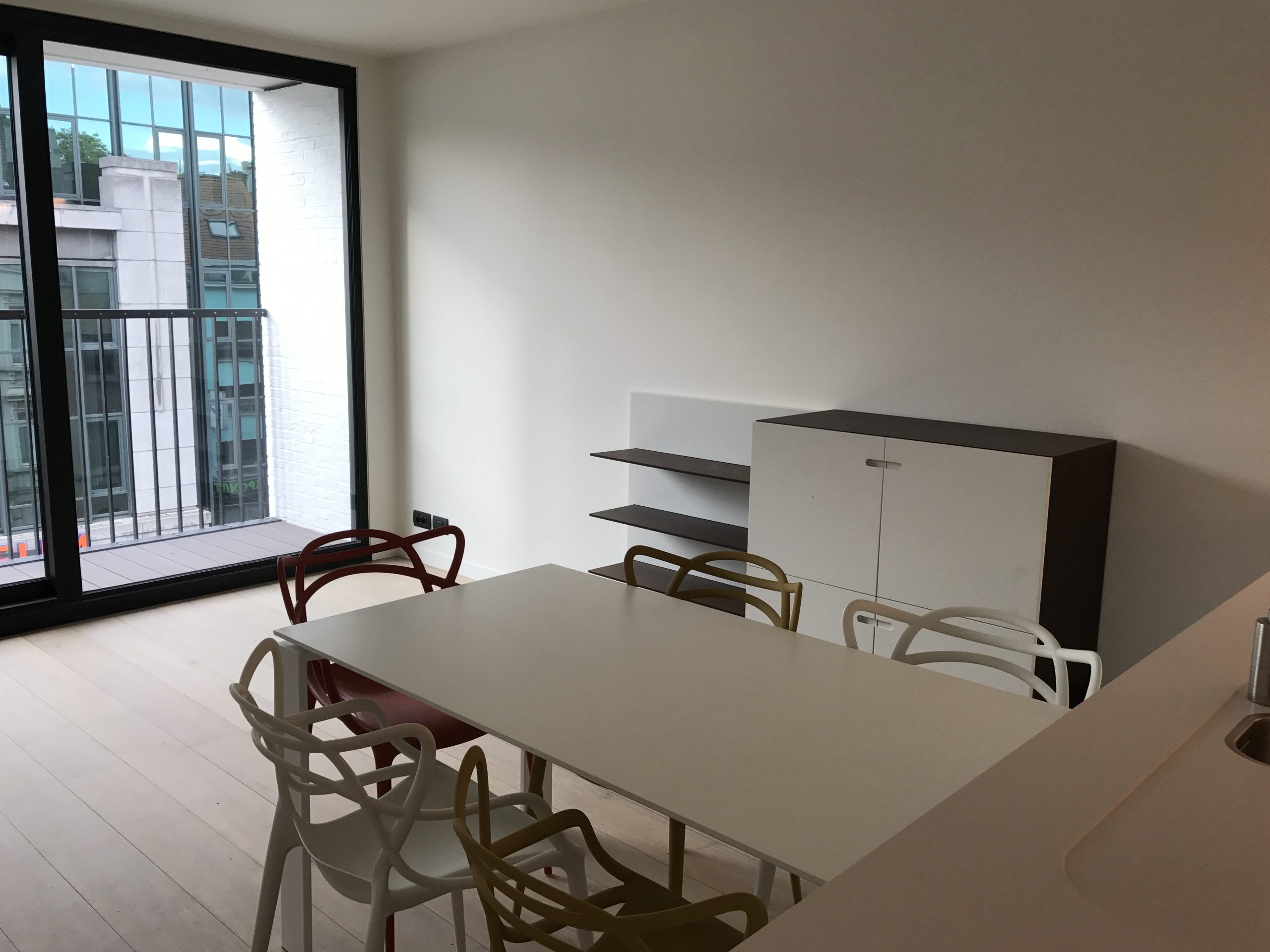 Livingroom - 1-bedroom apartment for rent in Ghent