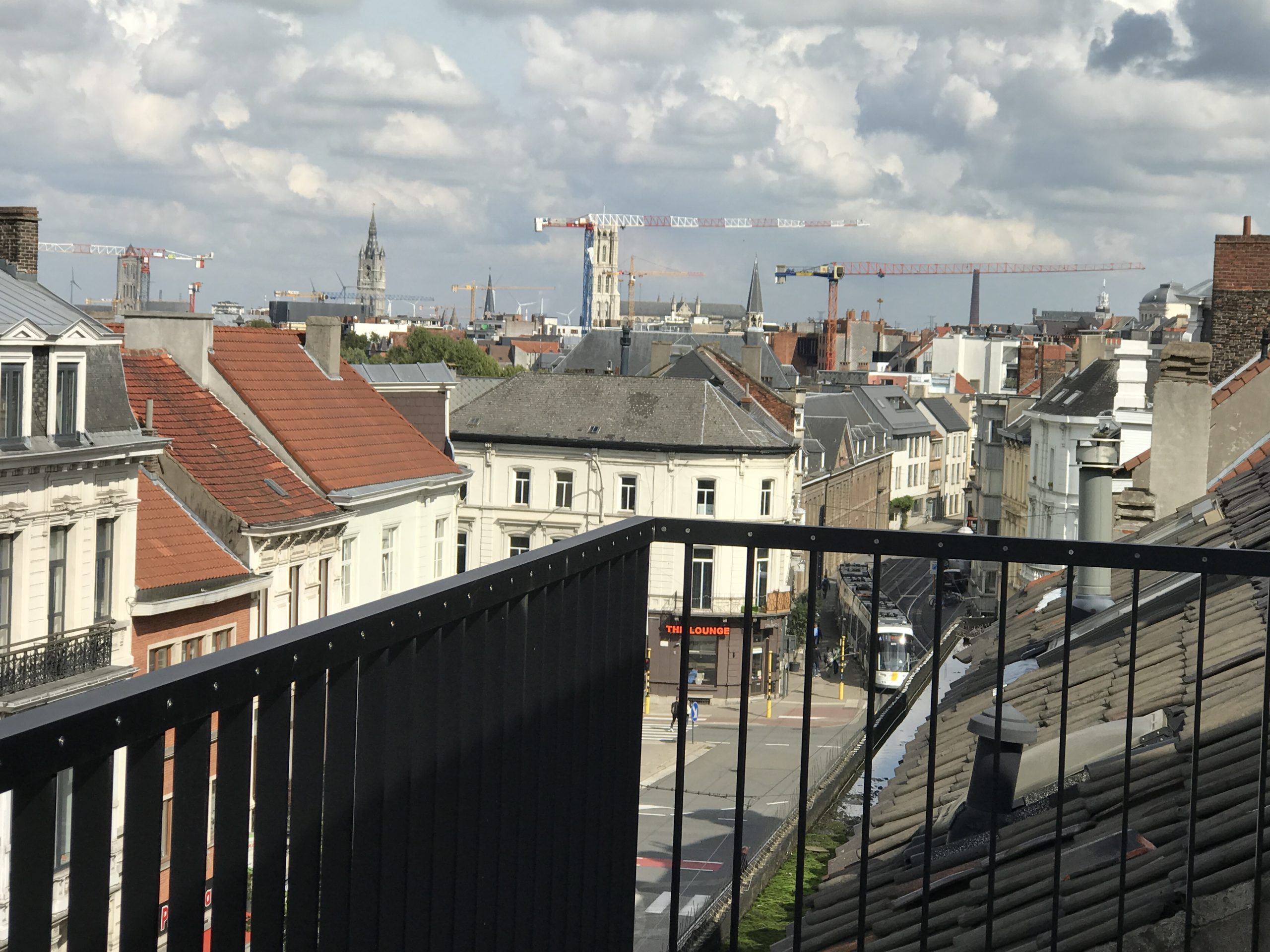 Balcony - 1-bedroom apartment for rent in Ghent