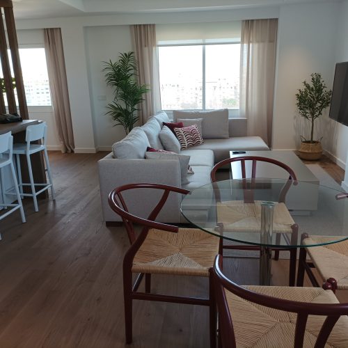 living room apartment for rent in serranos valencia