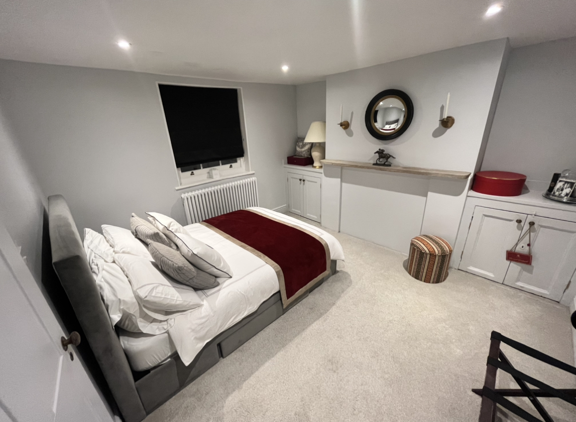 house for rent in London - Bedroom