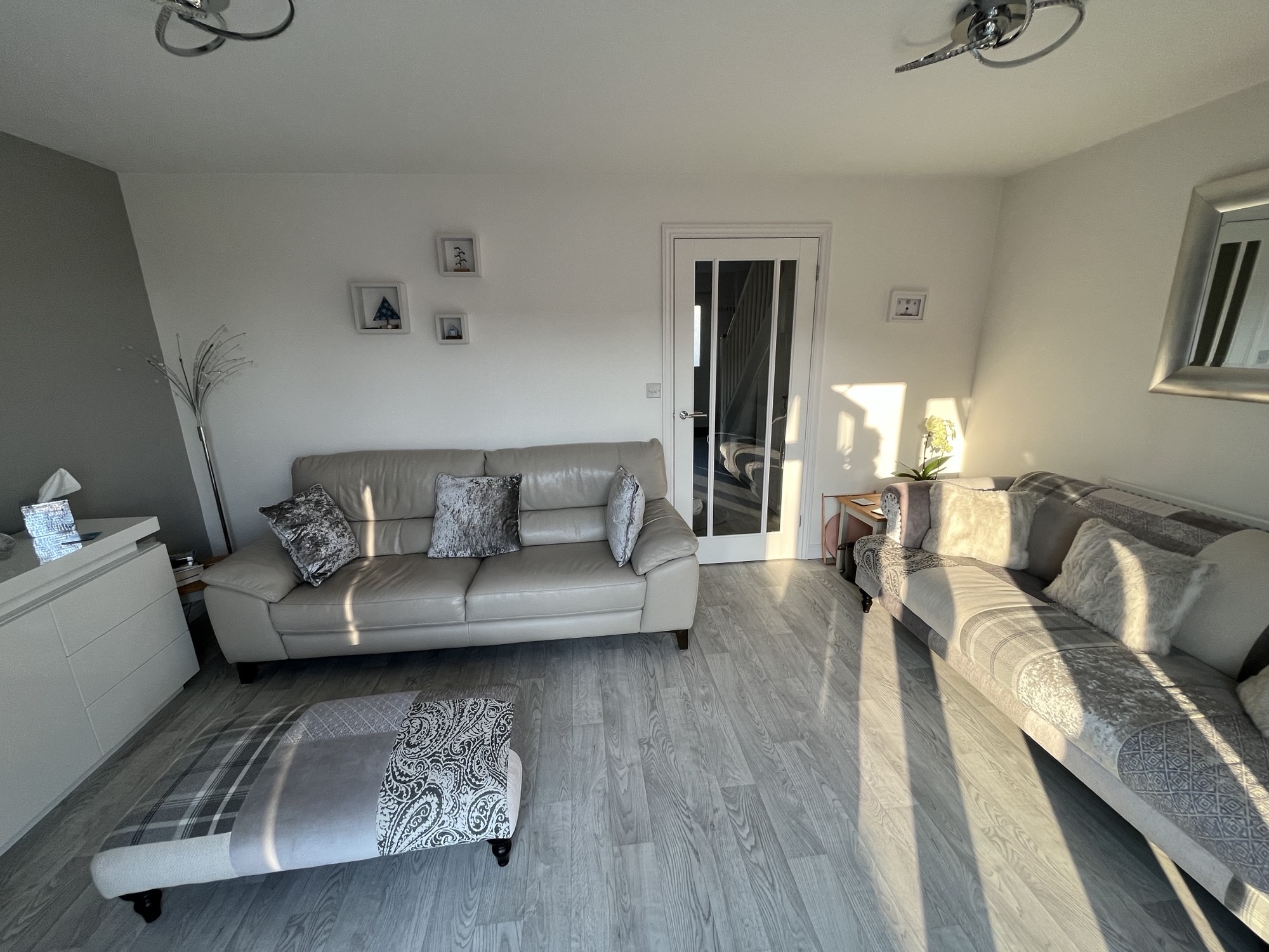 House for rent in Austell - livingroom