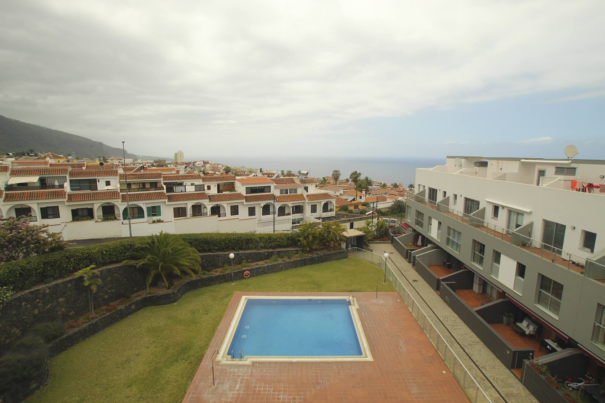 apartment for rent in Tenerife - pool
