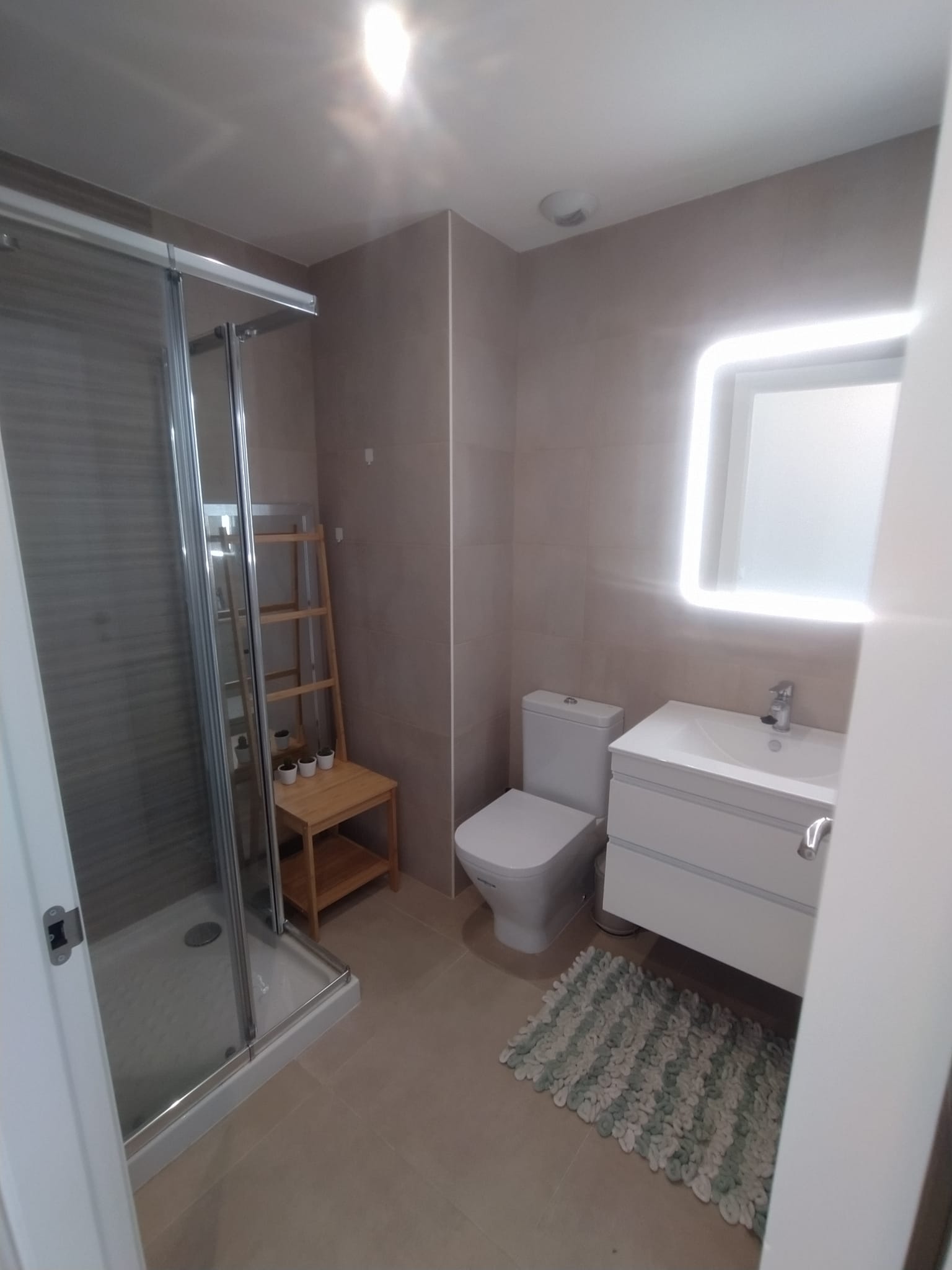 apartment for rent in Valencia -bathroom
