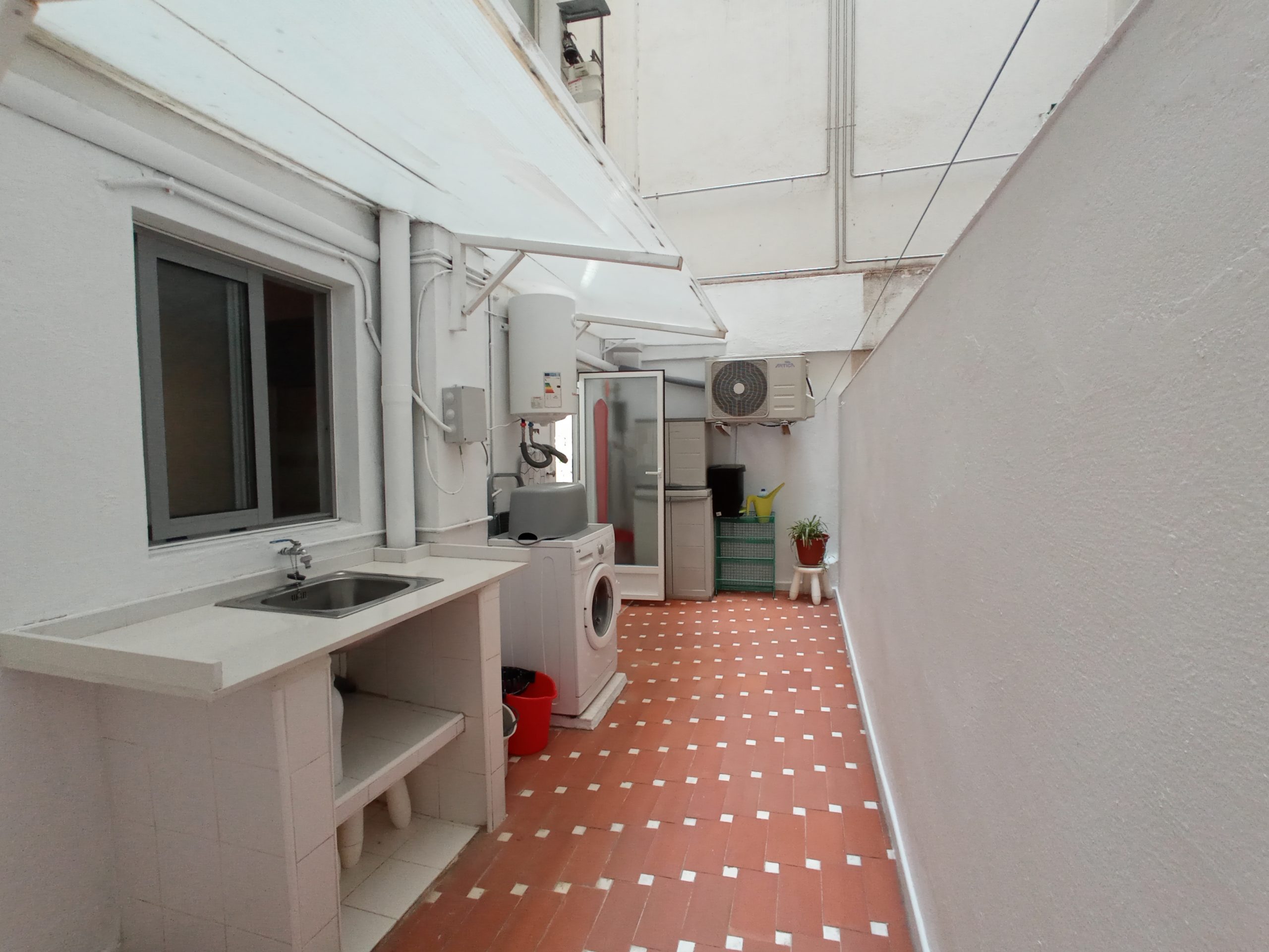 apartment for rent in Valencia - outside