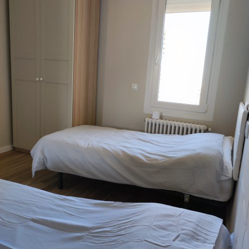 apartment for rent in Zaragoza - bedroom