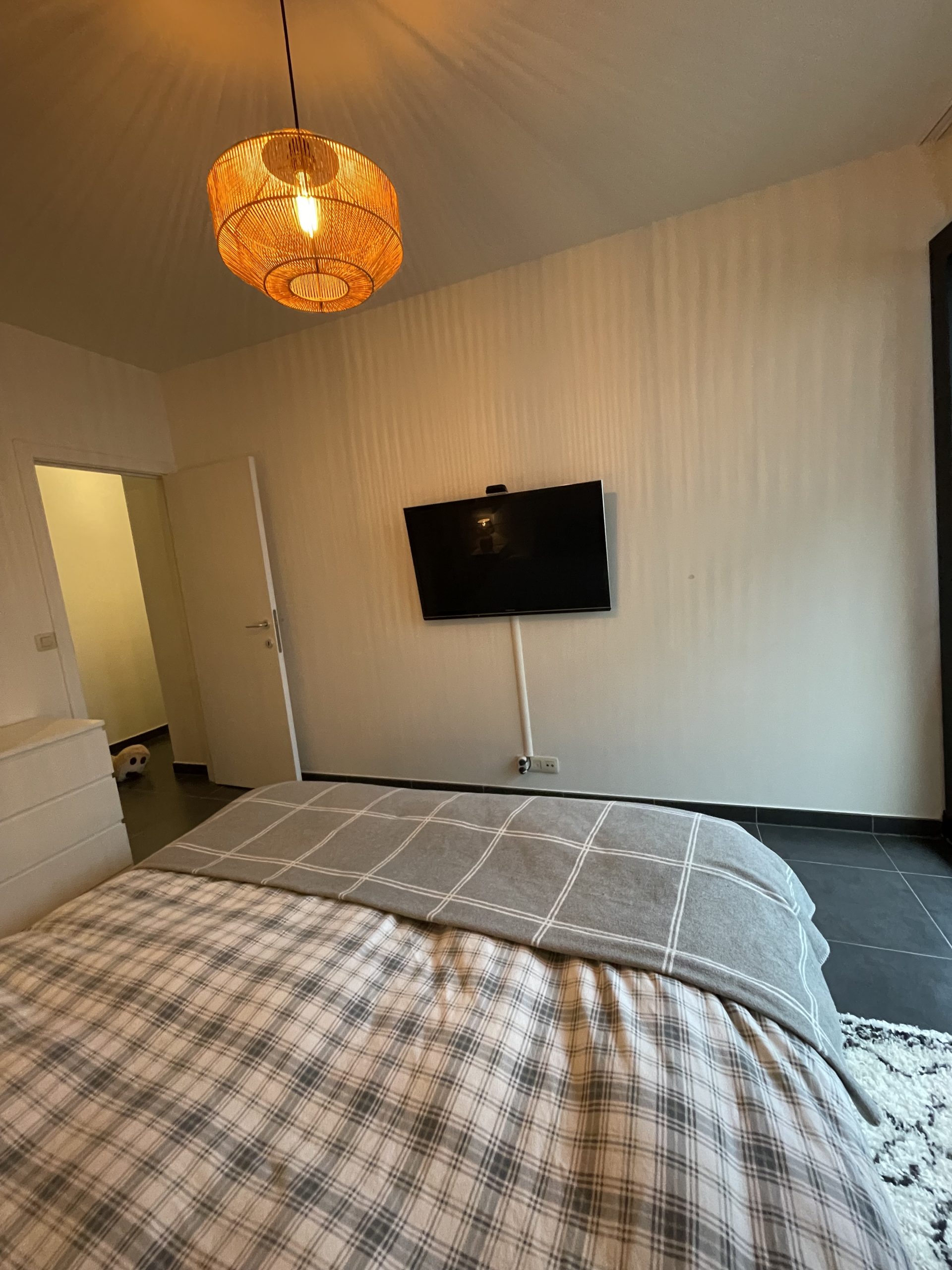 apartment for rent in antwerp - bedroom