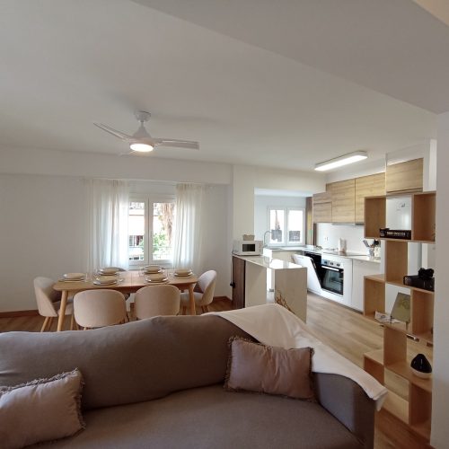 Trafalgar - 3 Bedroom apartment for rent in Valencia living room