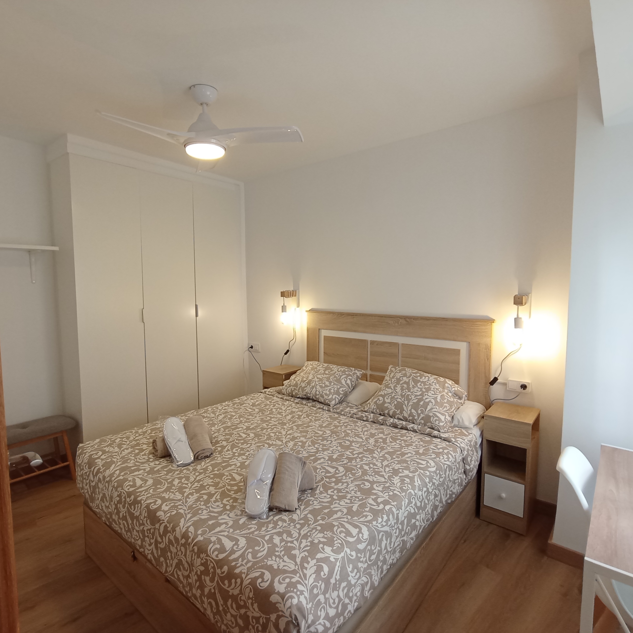 Trafalgar - 3 Bedroom apartment for rent in Valencia double bedroom
