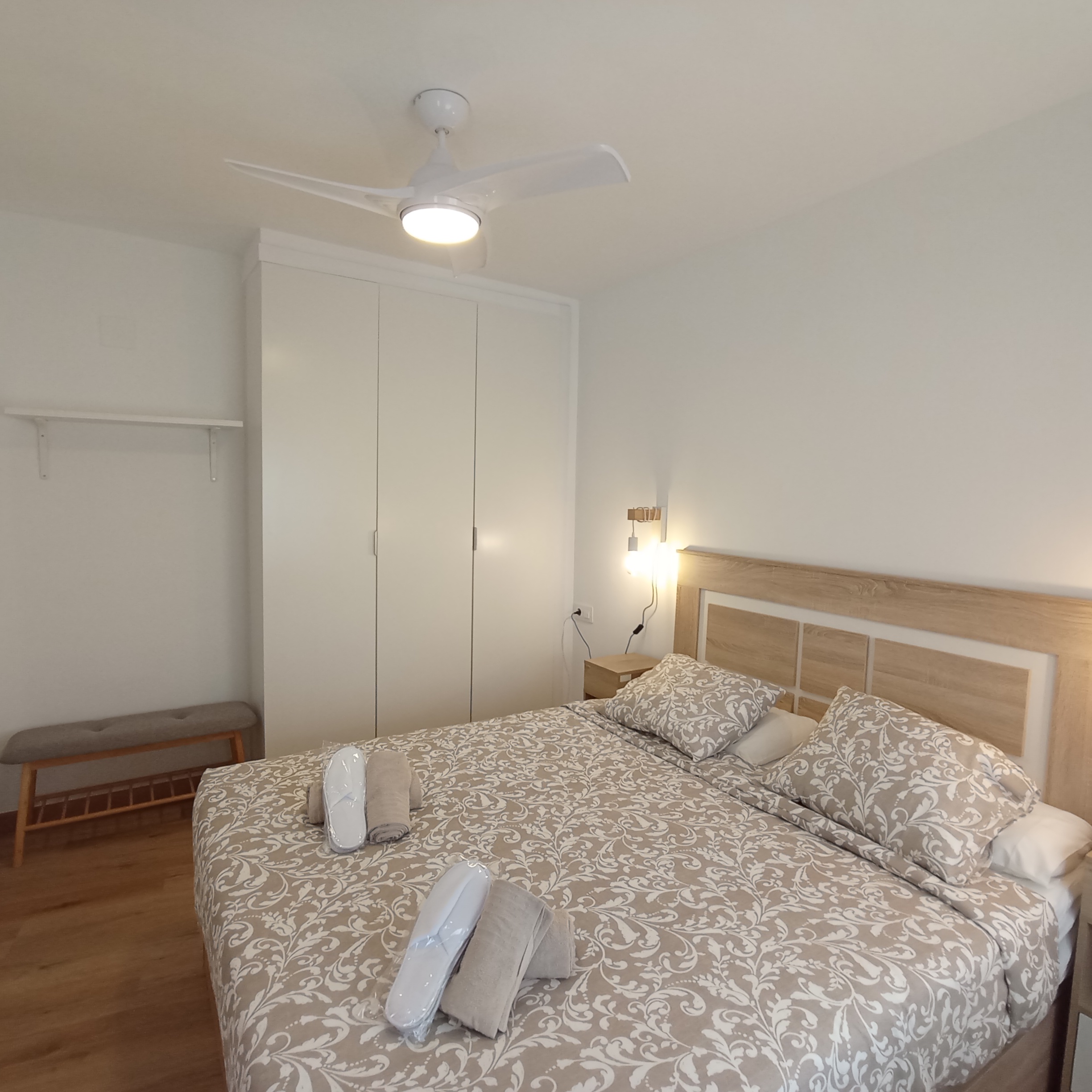 Trafalgar - 3 Bedroom apartment for rent in Valencia double bedroom 2