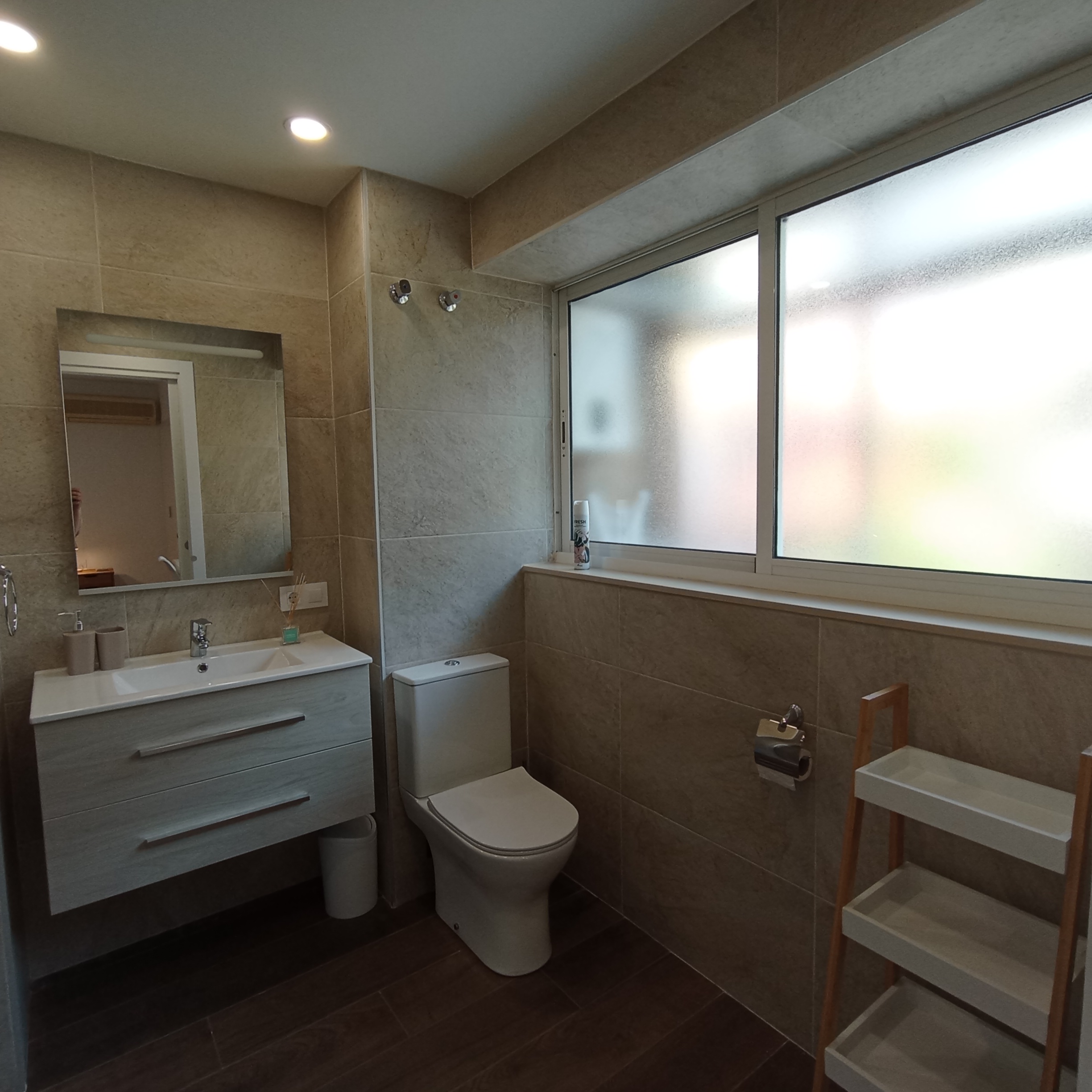 Trafalgar - 3 Bedroom apartment for rent in Valencia bathroom 4