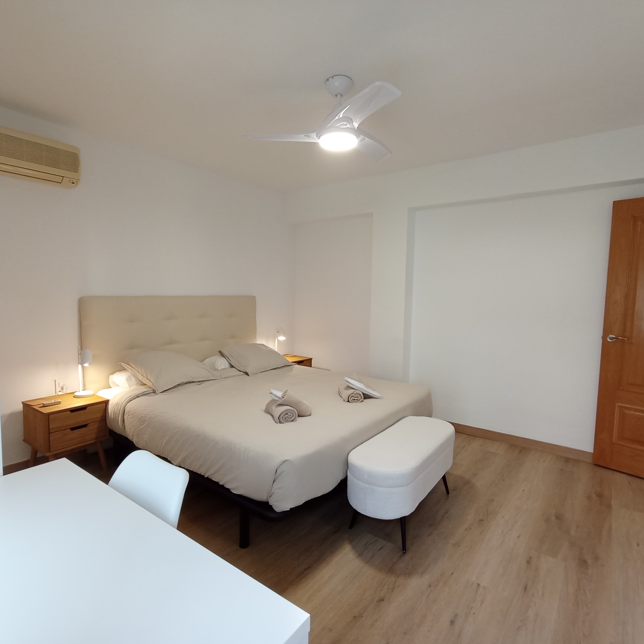 Trafalgar - 3 Bedroom apartment for rent in Valencia double bedroom 5