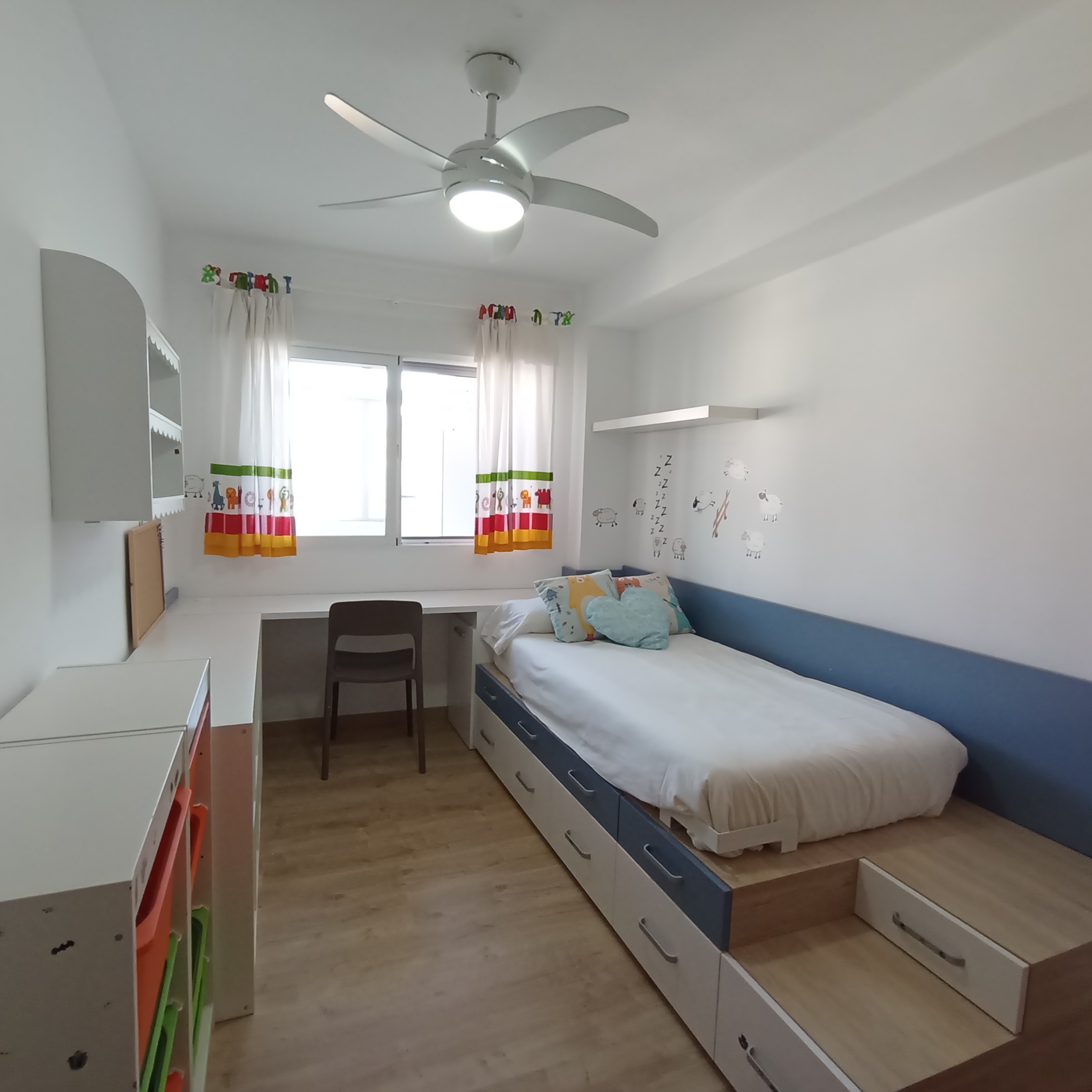 Escultor - 3 Bedroom apartment for rent in Valencia bedroom 3