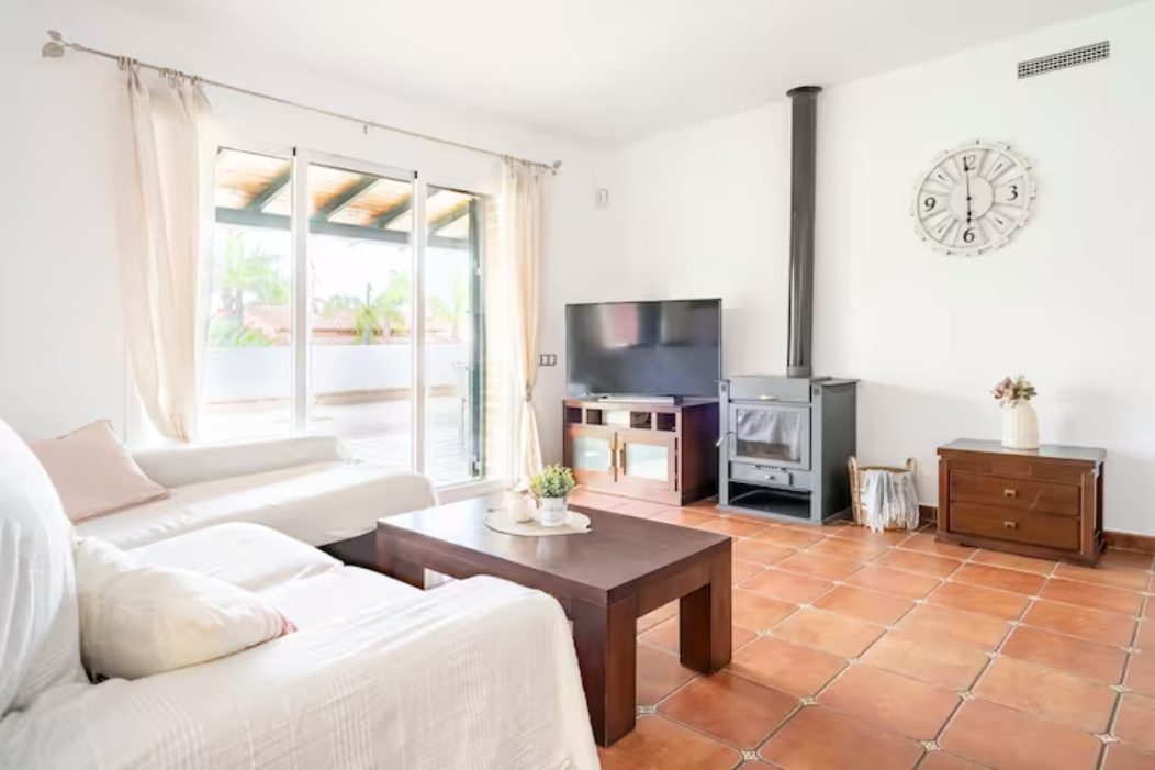 House for rent in Ribarroja, Valencia living room 2