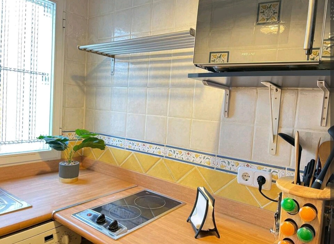 apartment-for-rent-in-madrid-kitchen