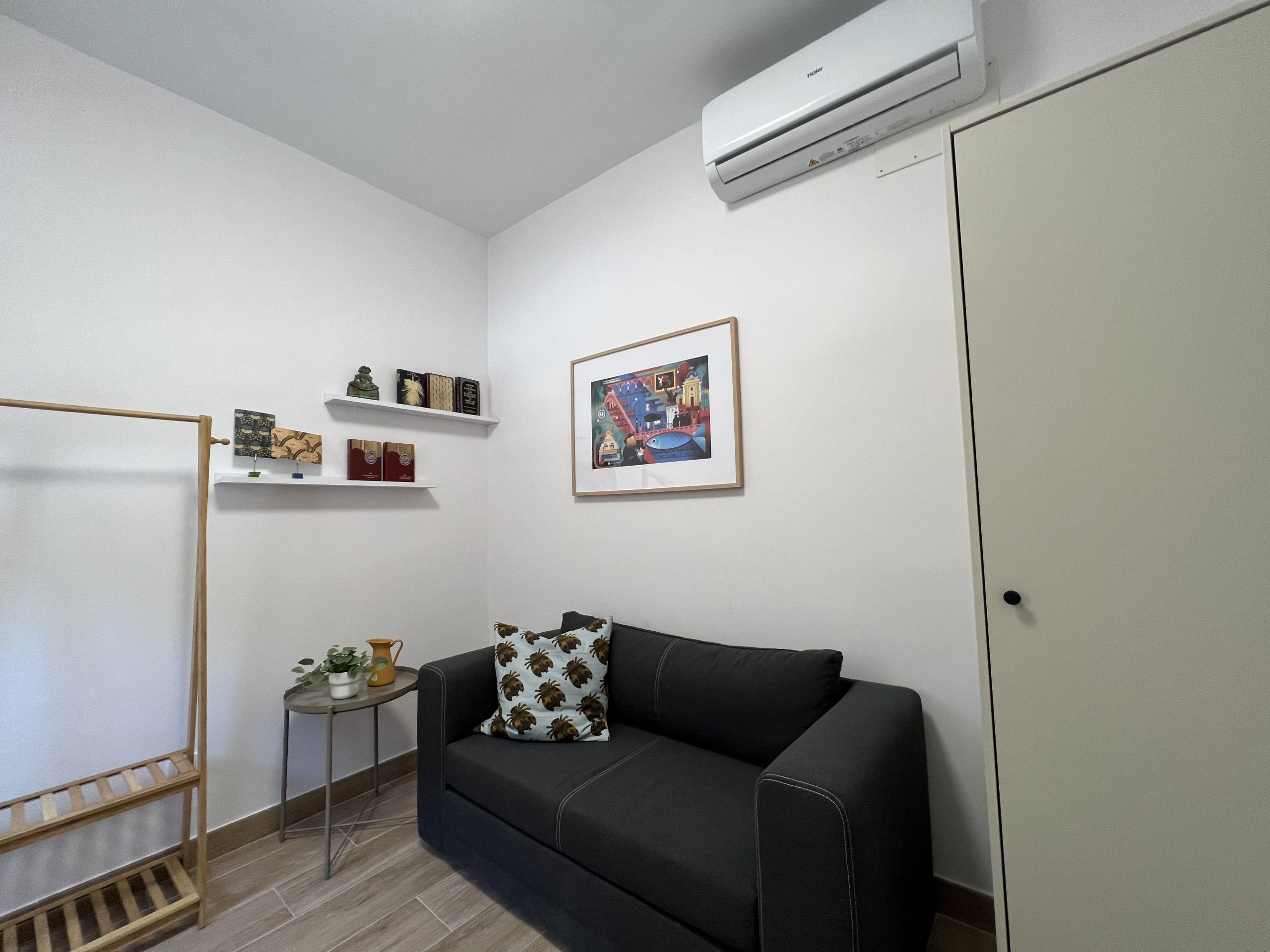 apartment-for-rent-in-madrid-livingroom
